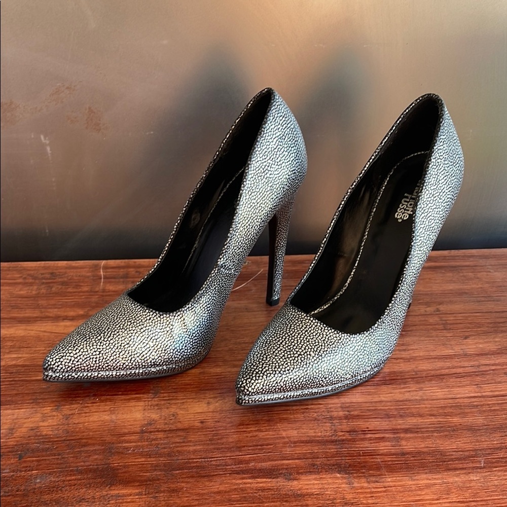 SH111 Charlotte Russe Silver Black Glitter Heels size 8.5